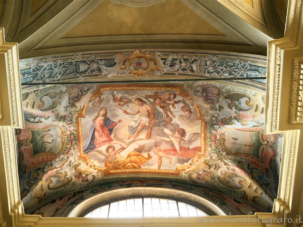 Trivero (Biella, Italy) - Frescoed vault of Chapel of the Suffrage in the matrix church